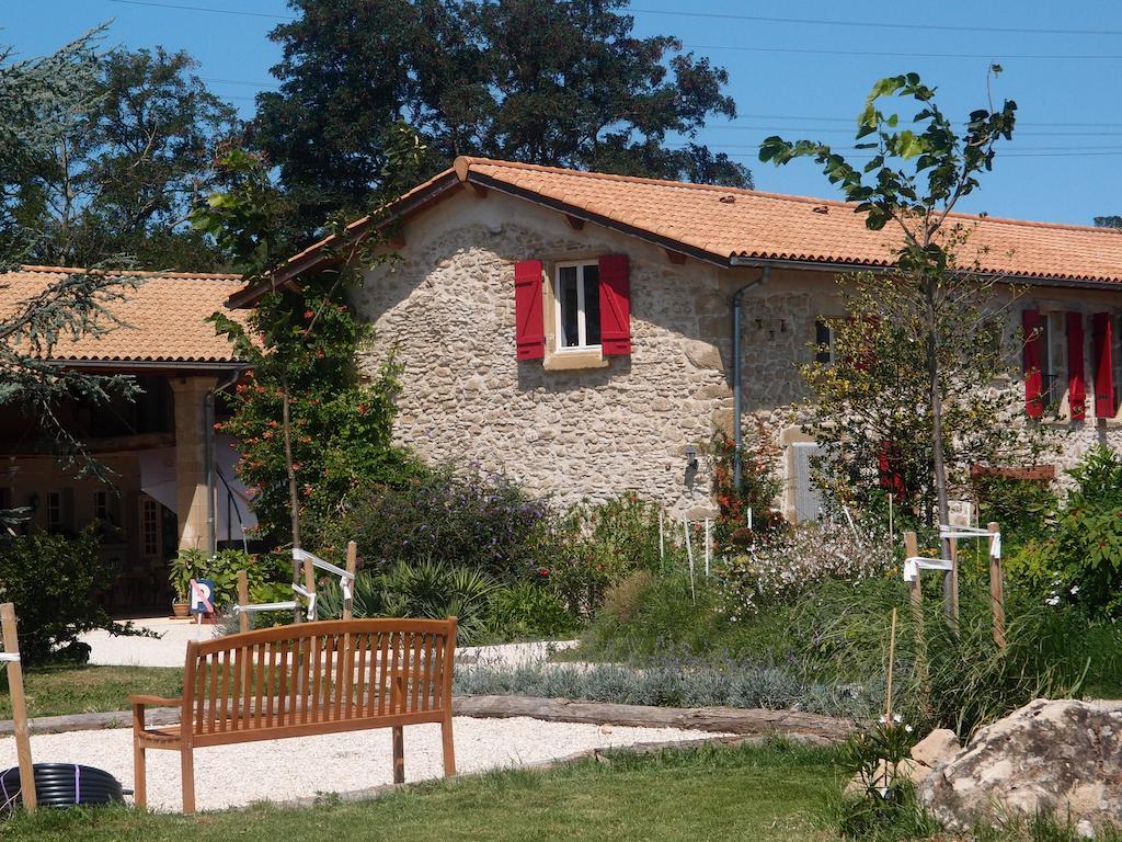 Ferme Robin Bed & Breakfast Marsaz Exterior photo